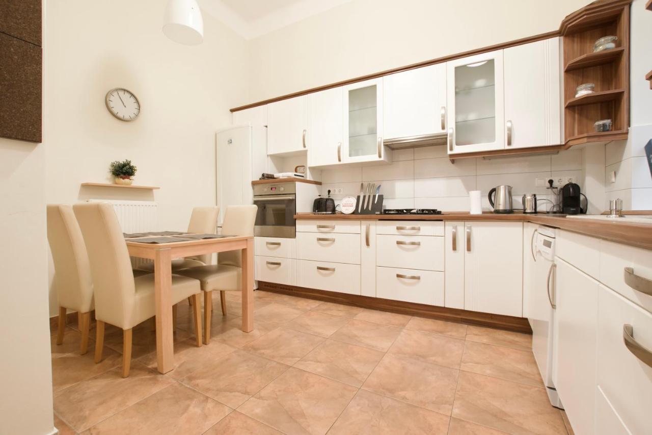 בודפשט Standard Apartment By Hi5 - St. King Street 16. מראה חיצוני תמונה
